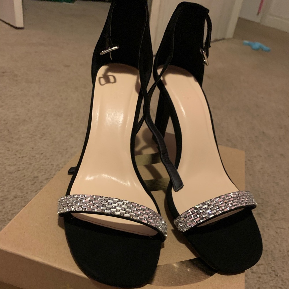 Sparkle black heels